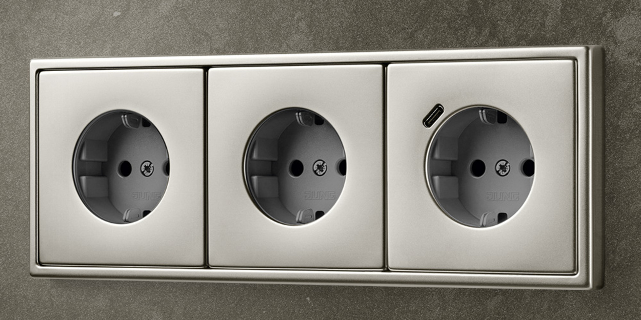 SCHUKO® Steckdosen mit USB bei Elektro Teuber in Borna